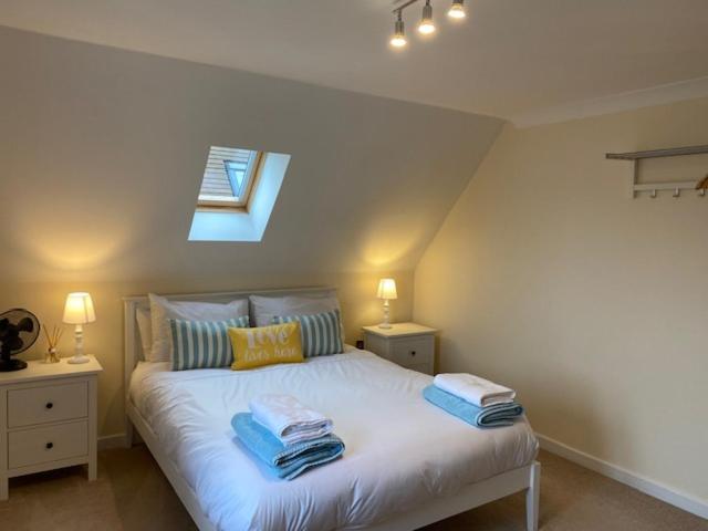Stylish Contemporary Seaside Holiday Home With 5 Bedrooms, Sea View, Parking And Ev Point Herne Bay Buitenkant foto